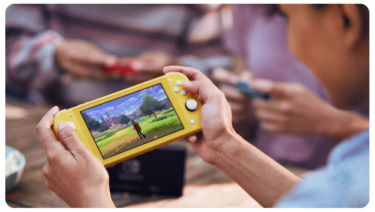 Nintendo-Switch-Lite-03