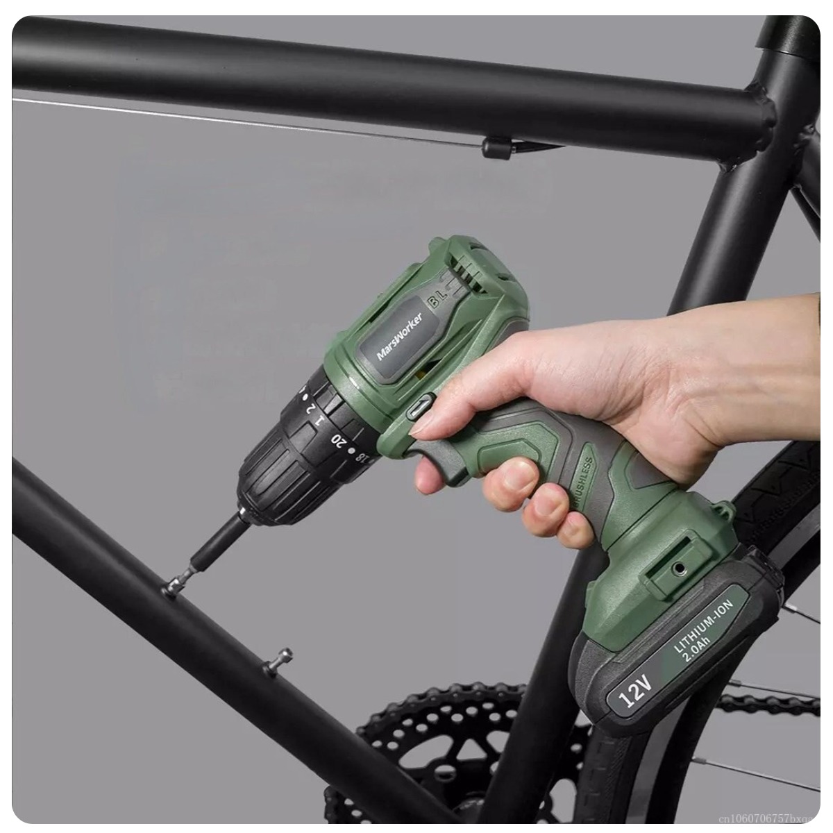 MarsWorker-12V-Lithium-Impact-Drill-04