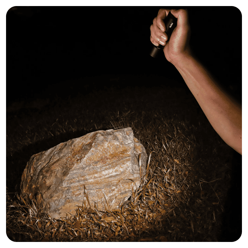 NexTool-Simplicity-Zoom-Flashlight-NE20163-03